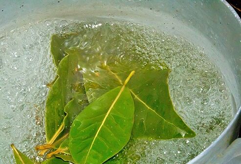 Odvar z bobkových listov na relaxačný kúpeľ pri problémoch s potenciou