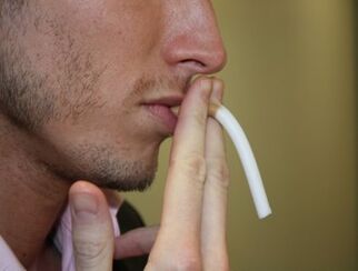 Muž, ktorý fajčí, riskuje rozvoj problémov s potenciou